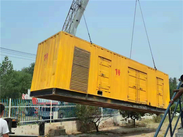 道外300KW柴油发电机组油耗是多少?